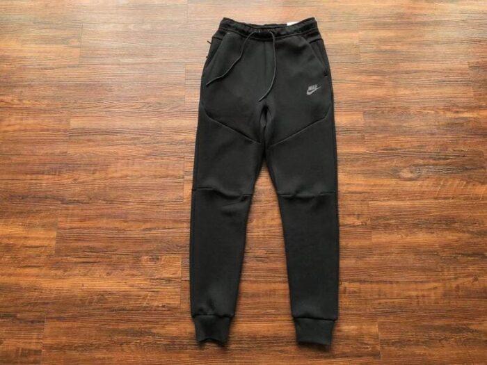Nike Tech Fleece black - Image 2