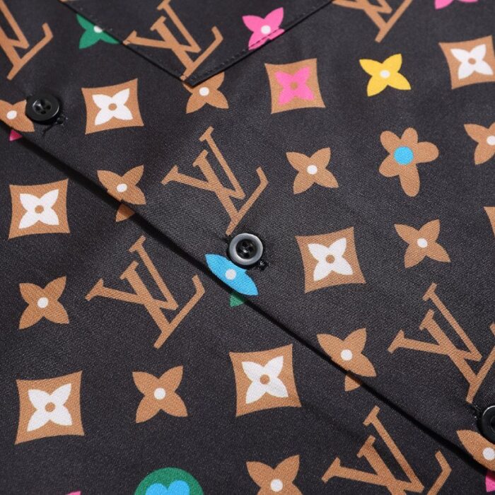 Set Louis Vuitton Monogram Multicolor Shirt and Shorts Set LV012 - Image 11