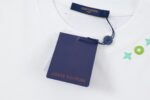 T-Shirt Louis Vuitton LV Monogram Print White - Image 5