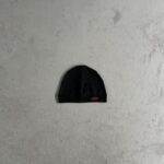 Synaworld Winter Black Red Beanie - Image 3