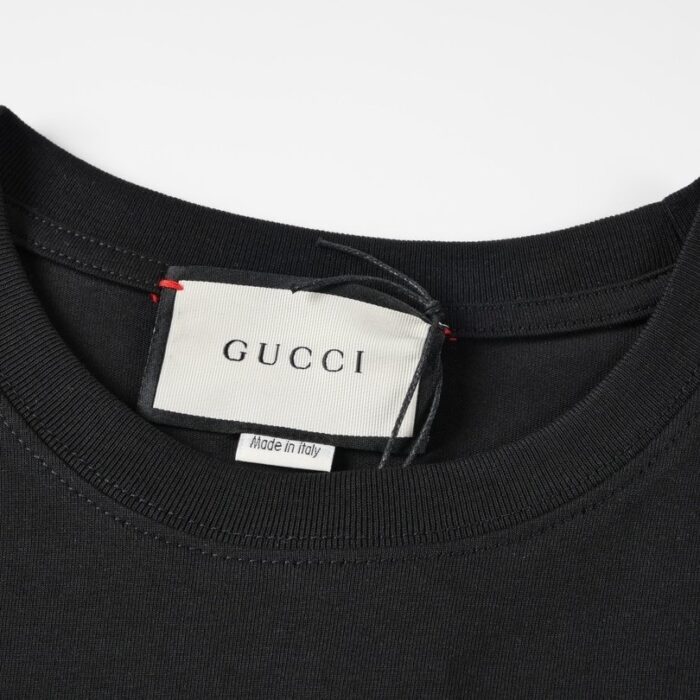 T-shirt Gucci Interlocking Logo Black GC013 - Image 7