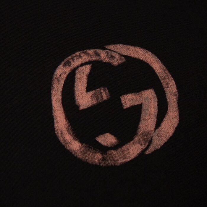 T-shirt Gucci Distressed Logo Black GC046 - Image 5