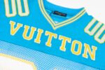 T-shirt Louis Vuitton Sporty with Patch - Image 3
