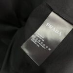 T-shirt Prada Logo Patch Black/White PD054 - Image 11