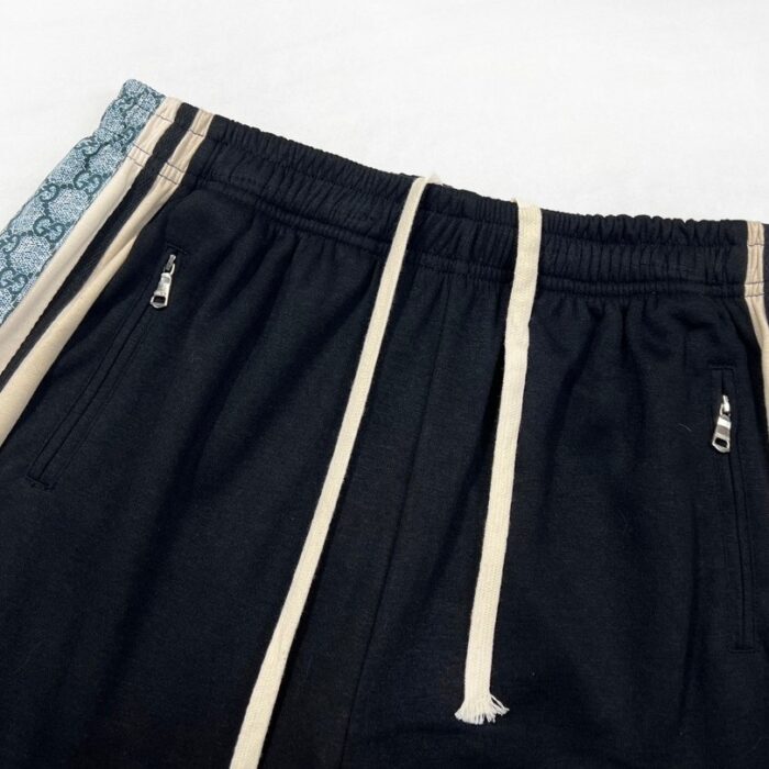 Shorts Gucci GG Stripe Trim Black GC093 - Image 4