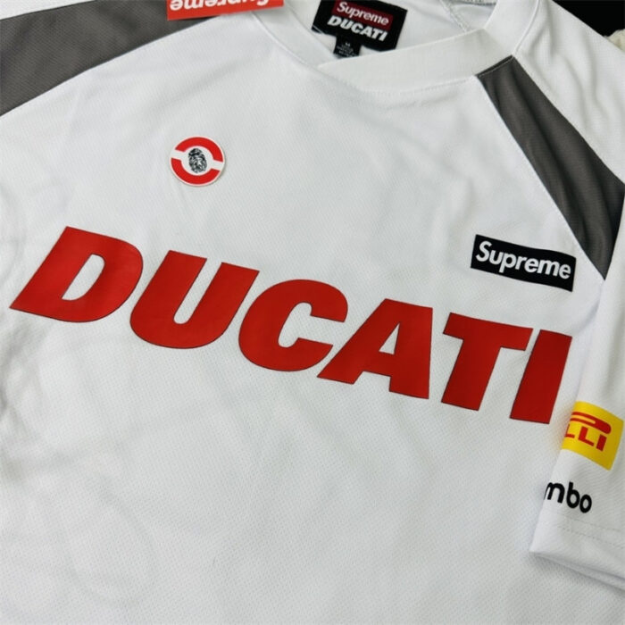 T-shirt Ducati Supreme Racing V4 SP060 - Image 12