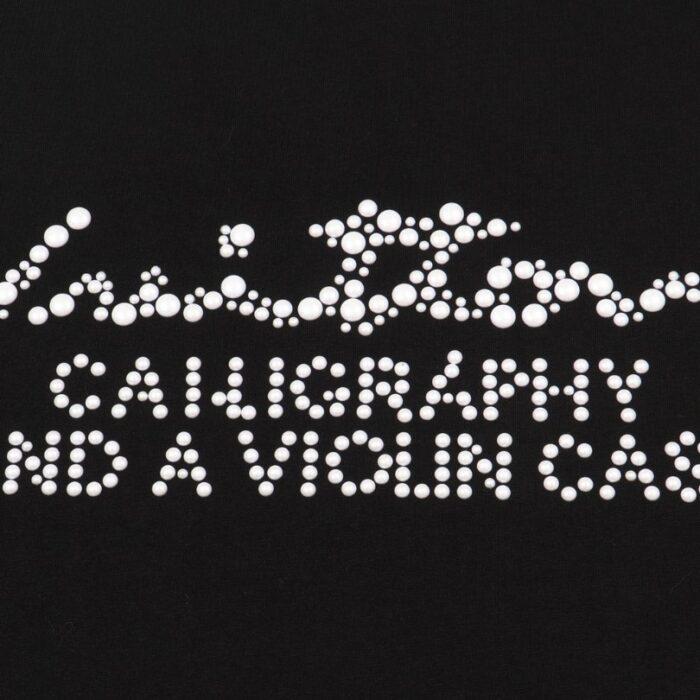 T-shirt Louis Vuitton Calligraphy Studded Black LV025 - Image 4