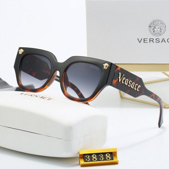 Sunglasses Versace VSC028 - Image 3