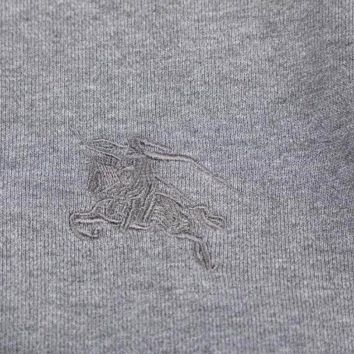 Burberry Embroidered King Logo Zip-Up Hoodie BY021 - Image 4
