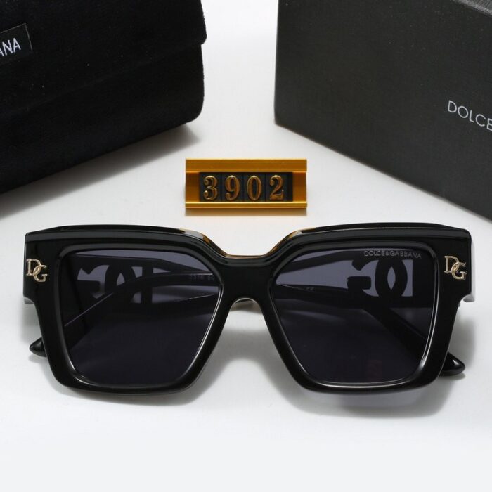 Sunglasses Dolce Gabbana DG010 - Image 4