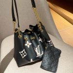 Louis Vuitton Bundle Tote Bag LV262 - Image 2