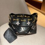Louis Vuitton Bundle Tote Bag LV262 - Image 3