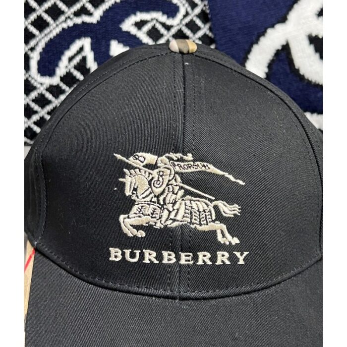 Cap Burberry BY051 - Image 3