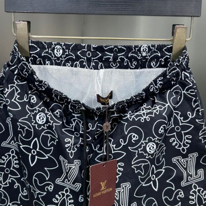 Shorts Louis Vuitton LV243 - Image 5