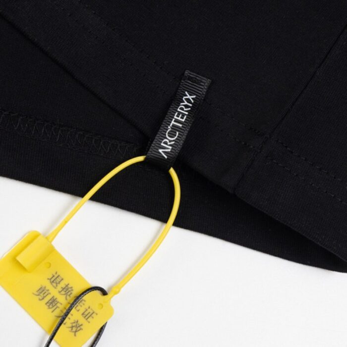 T-shirt Arc'Teryx Oversized Black ATX002 - Image 6