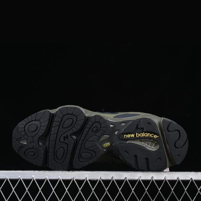 New Balance Olivine NB012 - Image 6