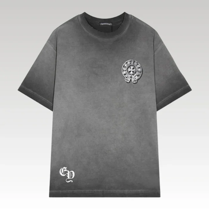 T-shirt Chrome Hearts Distressed Horseshoe Grey Logo CH033 - Drip Slum