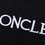 T-shirt Moncler Enfant  MCL053 - Image 5