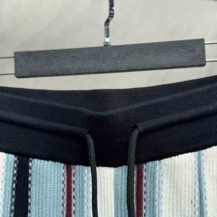 Ser Louis Vuitton LV319 - Image 8